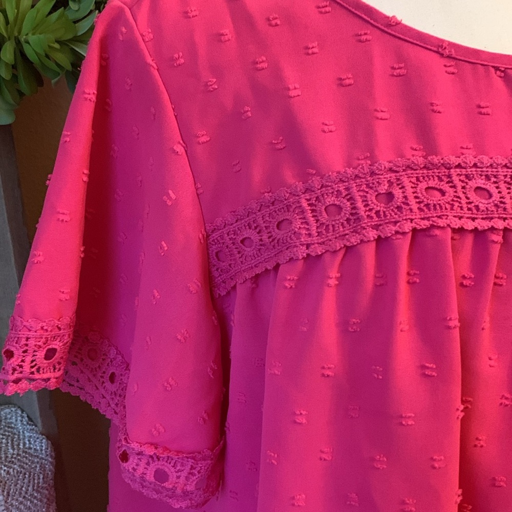 Pink blouse bundle - Picture 3 of 11